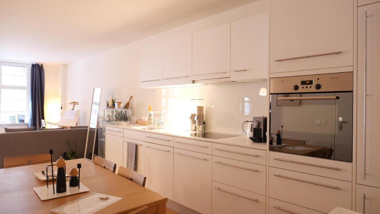 In Swiss Home - Marktplatz Spalenberg Loft Basel Exteriör bild